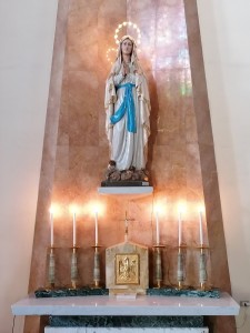 Altare di Maria Immacolata